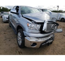 2013 TOYOTA TUNDRA CREWMAX LIMITED