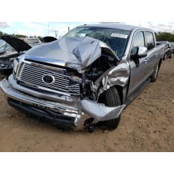 2013 TOYOTA TUNDRA CREWMAX LIMITED