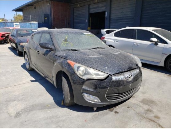 2014 HYUNDAI VELOSTER
