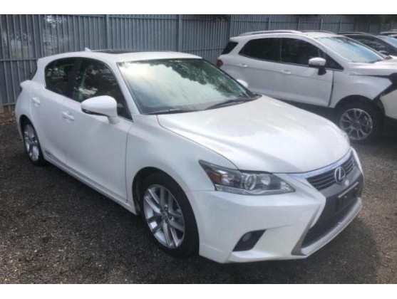 2015 LEXUS CT 200