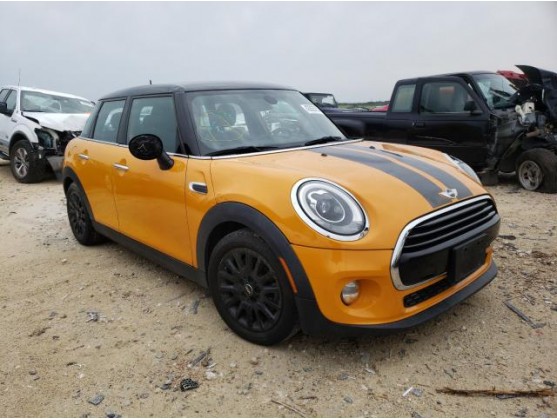 2017 MINI COOPER