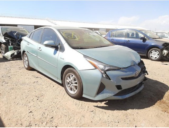 2017 TOYOTA PRIUS