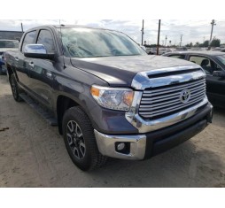 2017 TOYOTA TUNDRA CREWMAX LIMITED
