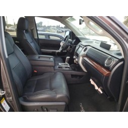 2017 TOYOTA TUNDRA CREWMAX LIMITED