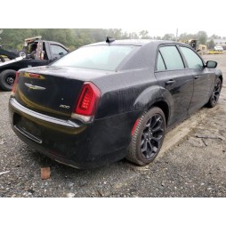 2019 CHRYSLER 300 TOURING