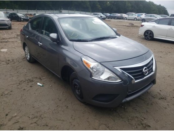 2019 NISSAN VERSA S