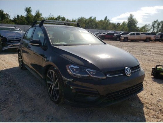 2019 VOLKSWAGEN GOLF R