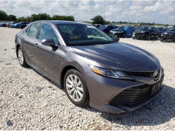 2020 TOYOTA CAMRY LE