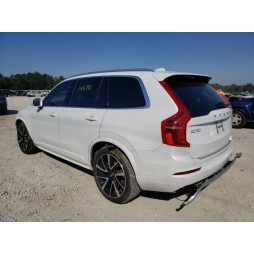 2021 VOLVO XC90 T6 MOMENTUM