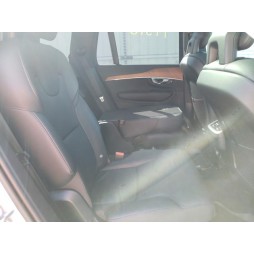 2021 VOLVO XC90 T6 MOMENTUM