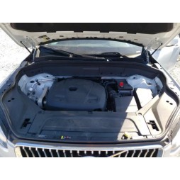 2021 VOLVO XC90 T6 MOMENTUM