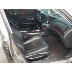 2011 INFINITI M37