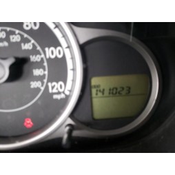 2011 MAZDA MAZDA2