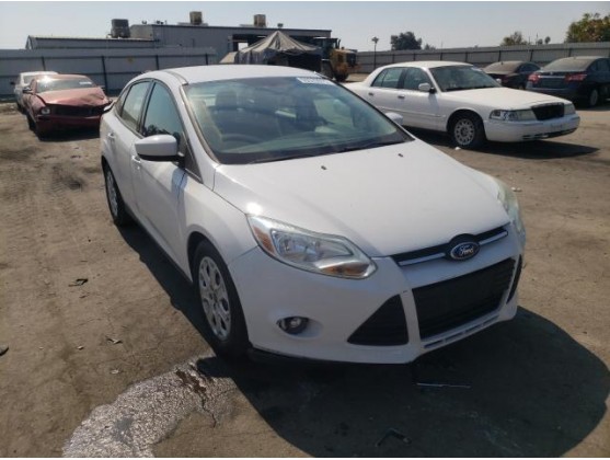 2012 FORD FOCUS SE