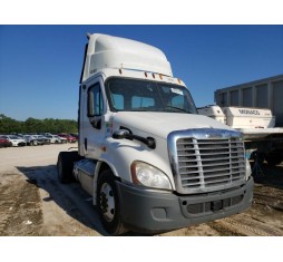 2012 FREIGHTLINER CASCADIA 113