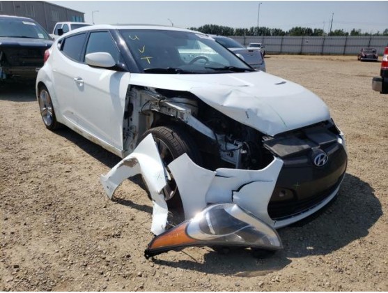 2013 HYUNDAI VELOSTER