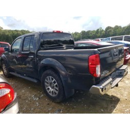 2013 NISSAN FRONTIER S