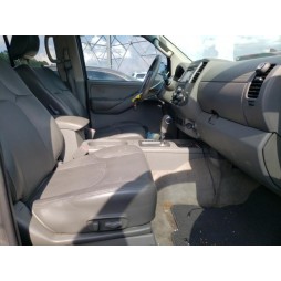 2013 NISSAN FRONTIER S