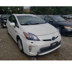 2013 TOYOTA PRIUS PLUG-IN