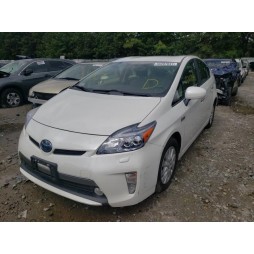 2013 TOYOTA PRIUS PLUG-IN