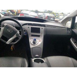 2013 TOYOTA PRIUS PLUG-IN