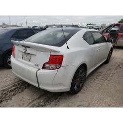 2013 TOYOTA SCION TC