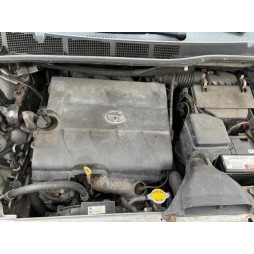 2014 TOYOTA SIENNA LE