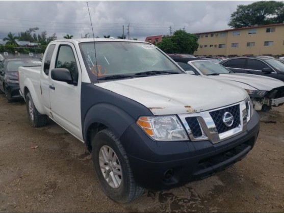2016 NISSAN FRONTIER SV