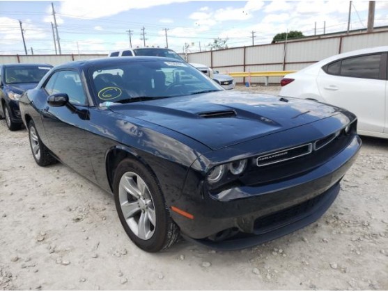 2017 DODGE CHALLENGER SXT