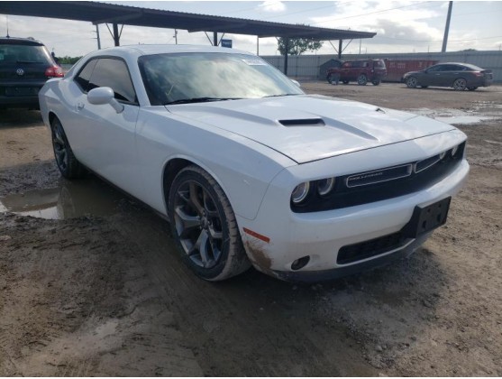 2017 DODGE CHALLENGER SXT