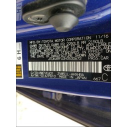 2017 TOYOTA PRIUS