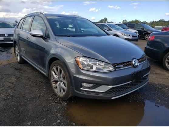 2017 VOLKSWAGEN GOLF ALLTRACK S