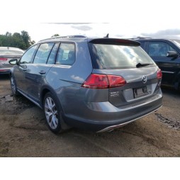 2017 VOLKSWAGEN GOLF ALLTRACK S