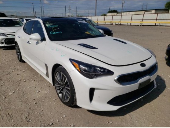 2018 KIA STINGER PREMIUM