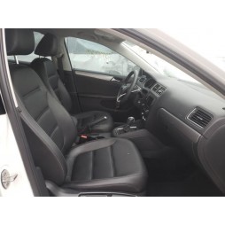 2018 VOLKSWAGEN JETTA SE