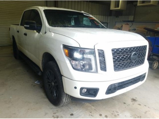 2019 NISSAN TITAN PLATINUM RESERVE