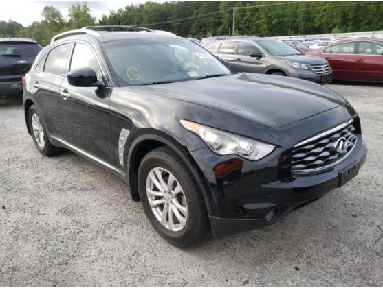 2011 INFINITI FX35