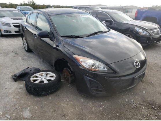 2011 MAZDA 3 I