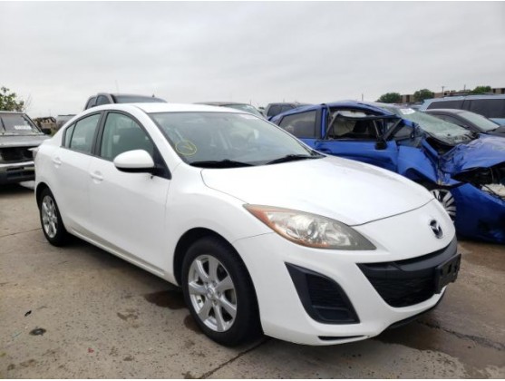 2011 MAZDA 3 I