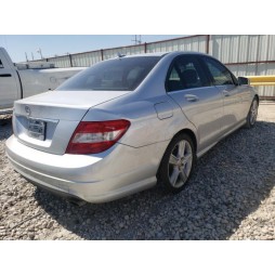 2011 MERCEDES-BENZ C 300