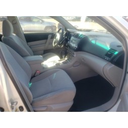 2011 TOYOTA HIGHLANDER BASE