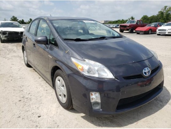 2011 TOYOTA PRIUS