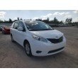 2011 TOYOTA SIENNA LE