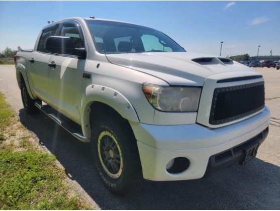 2011 TOYOTA TUNDRA CREWMAX SR5