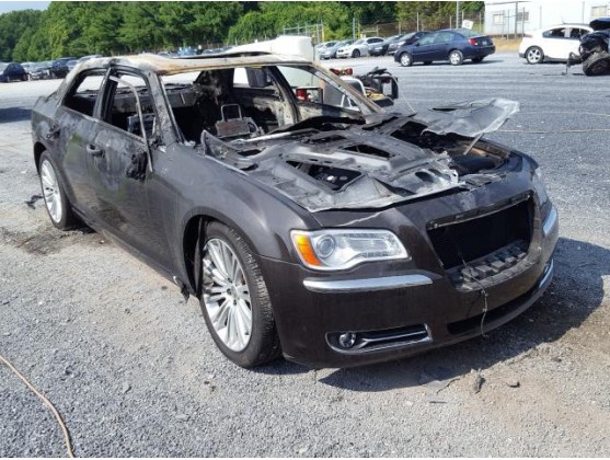2012 CHRYSLER 300C