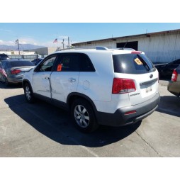 2012 KIA SORENTO BASE