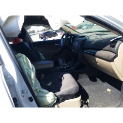 2012 KIA SORENTO BASE