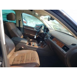 2012 VOLKSWAGEN TOUAREG HYBRID