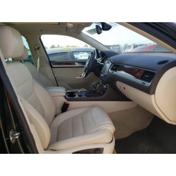 2012 VOLKSWAGEN TOUAREG HYBRID