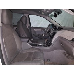 2013 CHEVROLET TRAVERSE LS